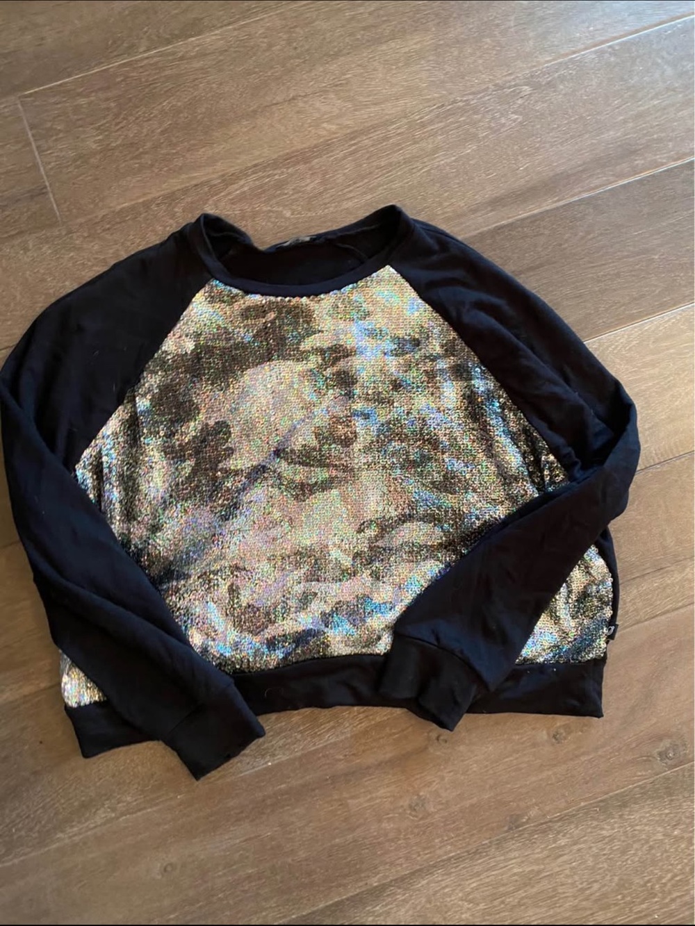 Black Long-Sleeve Sequin Front Pullover Sweatshirt